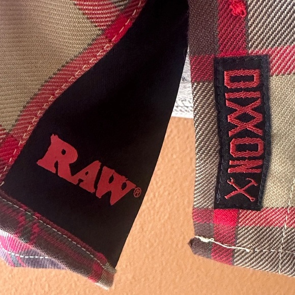 Dixxon X RAW Long Sleeve Flannel Button Up Shirt Women’s Large New Without Tags! - Picture 13 of 16